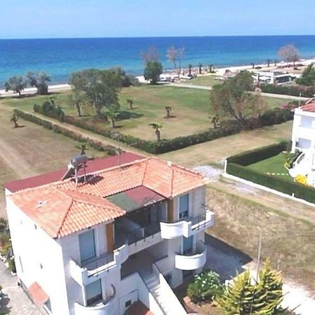 Апартаменты Oxana House Неа-Муданья Экстерьер фото